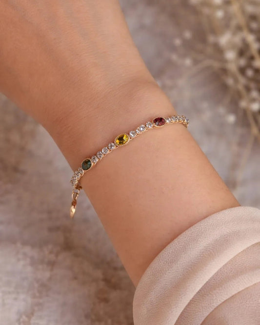 Minimal multicolor stone